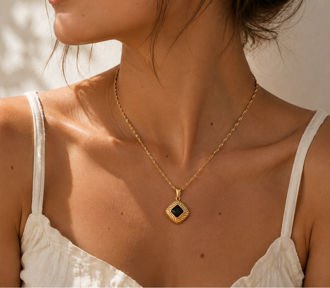 Endless Glow Necklace — Waterproof