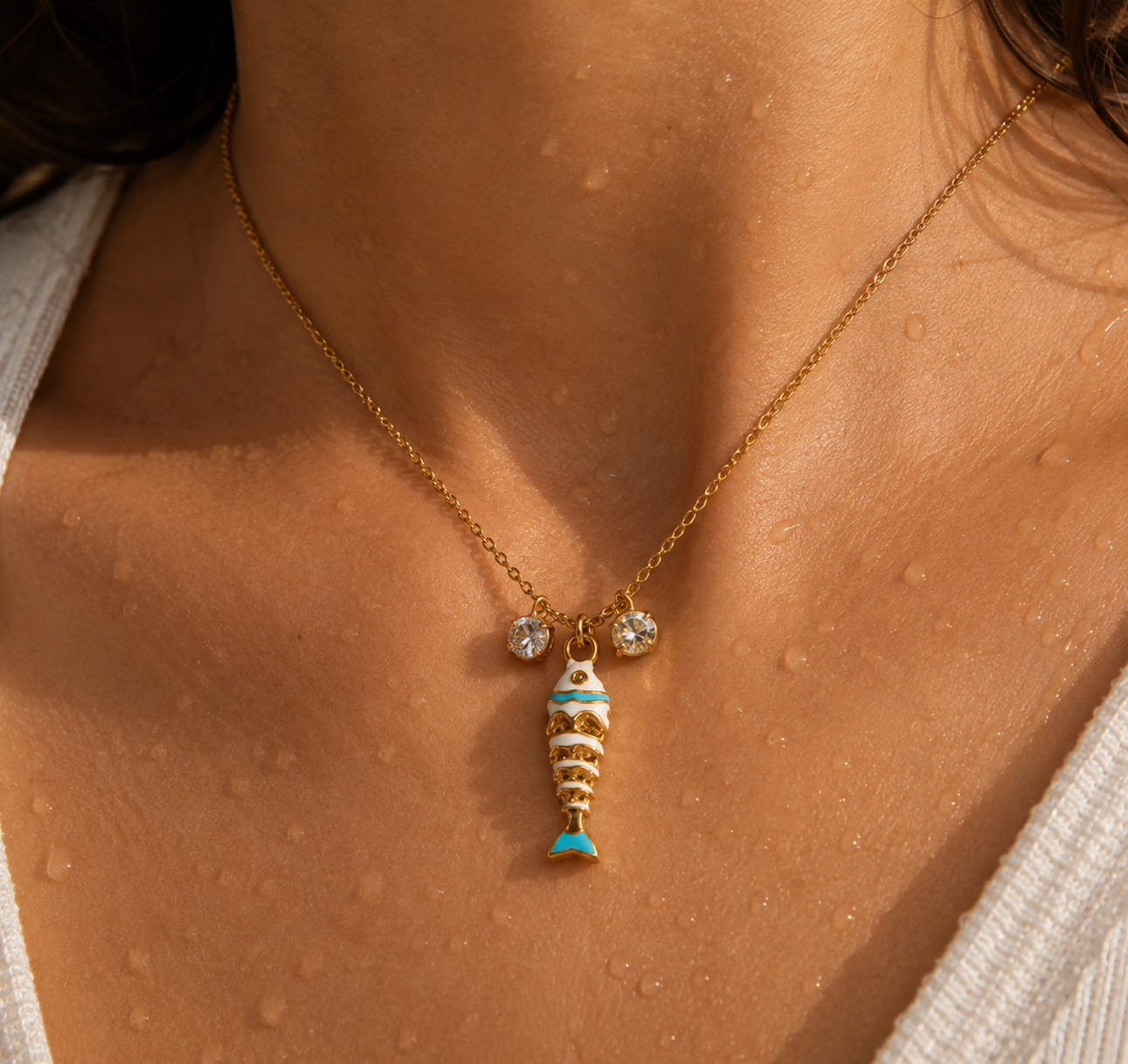 Golden Catch Necklace — Waterproof